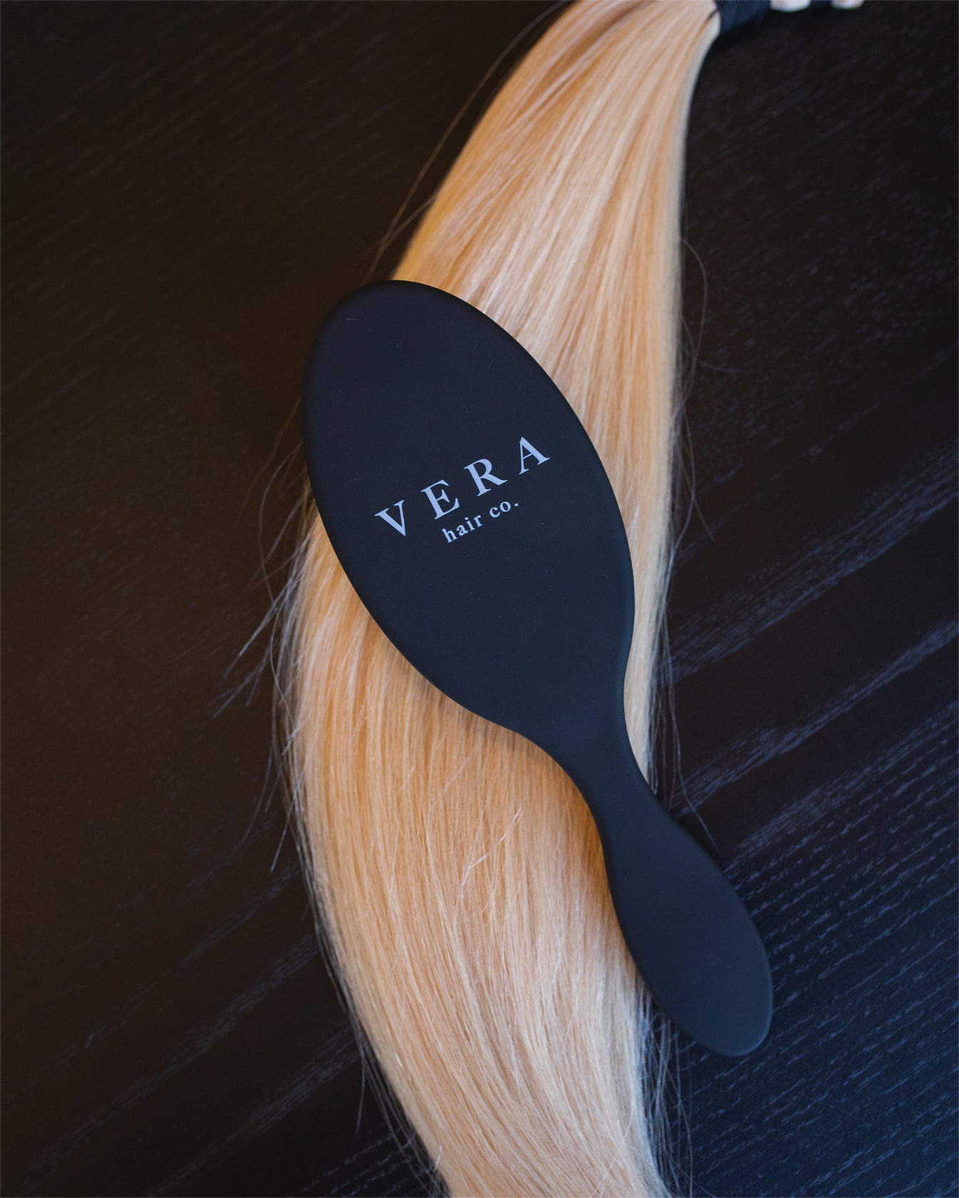 Vera Hair Co Signature Wet/Dry Brush